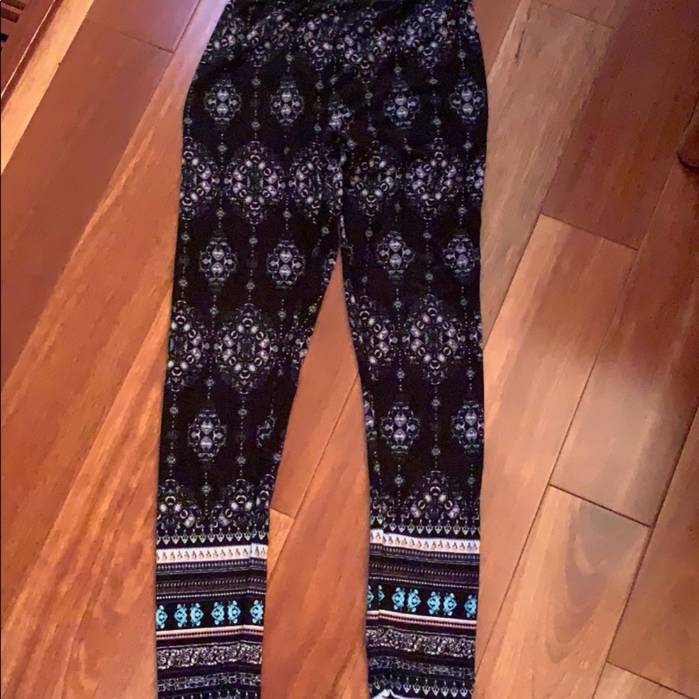 Soft (but not fuzzy) crazy leggings